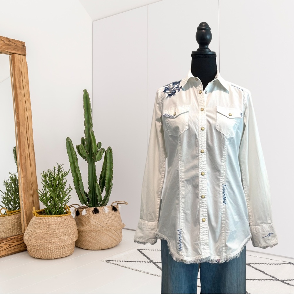 Ryan Michael Long Sleeve Floral Embroidered Western Button Down Shirt